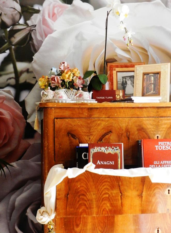 La Scala Fiorita Bed & Breakfast Anagni Luaran gambar
